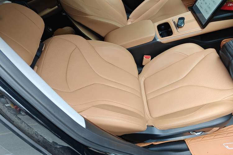 Used XPeng P5 2024 500 Pro Edition Right Front Seat