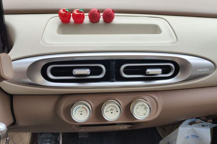 Used Wuling Hongguang MINIEV 2025 Four-Door Version Advanced Edition