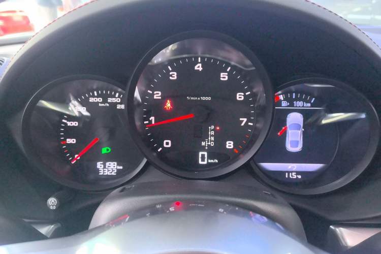 Used Porsche 718 2022 Cayman 2.0T
