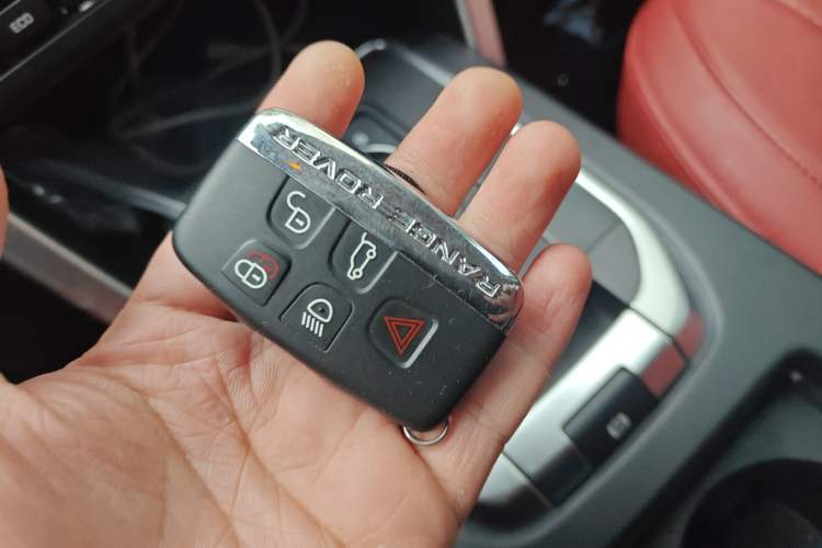 Used Land Rover Discovery Sport 2019 240 PS SE Version China V Standard Vehicle Key