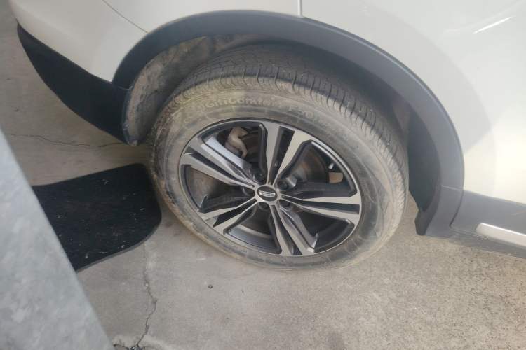 Used Geely Auto Emgrand X7 Sport 2022 1.8TD DCT Zhiya Trim Exterior 5