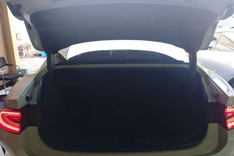 Used Xiaomi Auto SU7 2024 Rear-Drive Ultra-Long Range Advanced Pro-Level Intelligent Driving Version