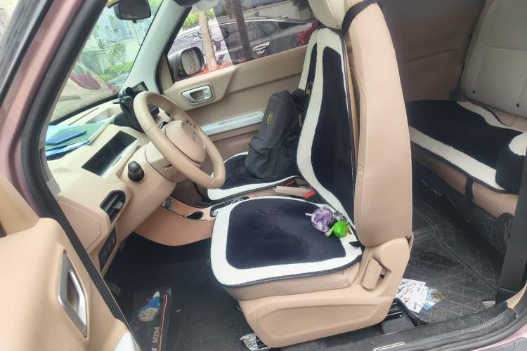 Used Geely Galaxy Panda 2023 Panda Mini 200km Endurance Bear
