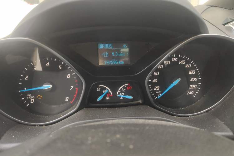 Used Ford Kuga 2013 1.6L GTDi Two-Wheel-Drive Trend Model
