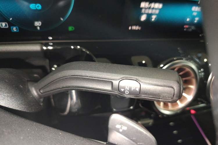 Used Mercedes-Benz EQA 2022 EQA 300 4MATIC Launch Edition