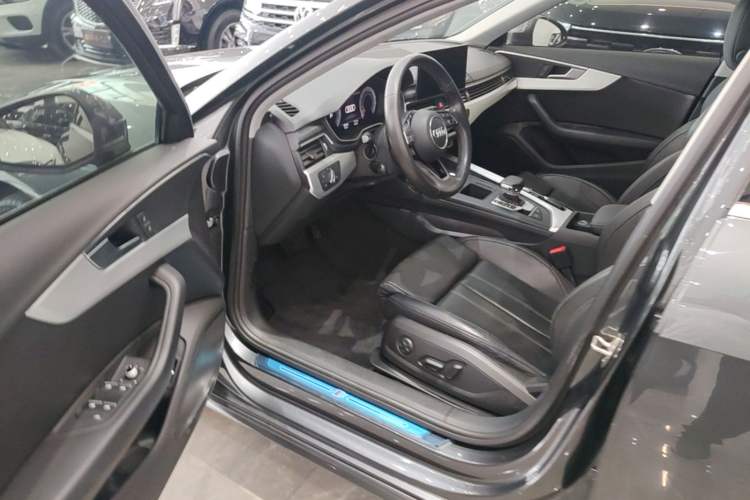 Used Audi A4L 2020 40 TFSI Fashion Dynamic Model
