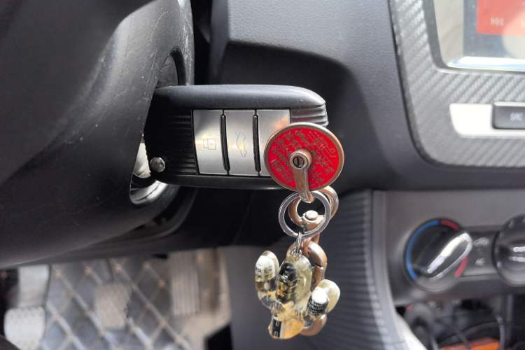 Used MG ZS 2018 1.5L Manual 65-inch Giant-Screen Sunroof Version China V Standard