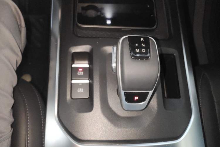 Used 212 T01 2024 2.0T Mechanic
