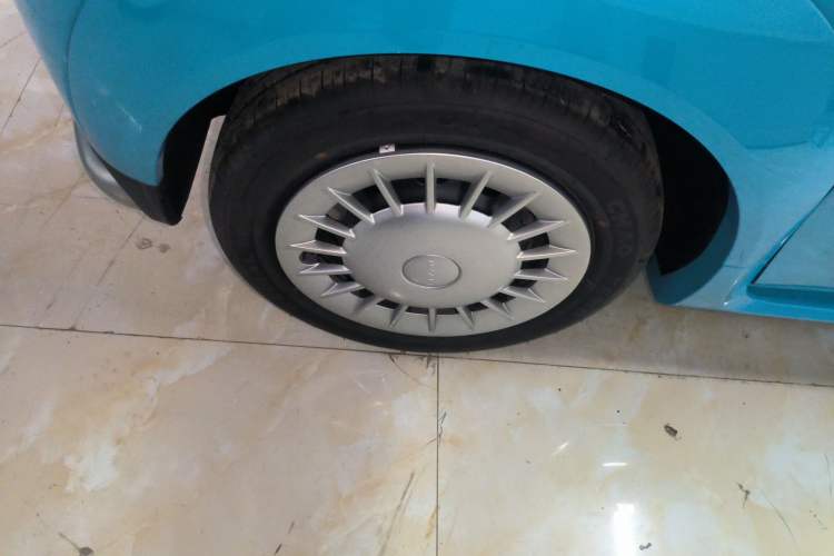 Used Livan Blue Balloon 2025 Model Dynamic Version Left Front Wheel Hub