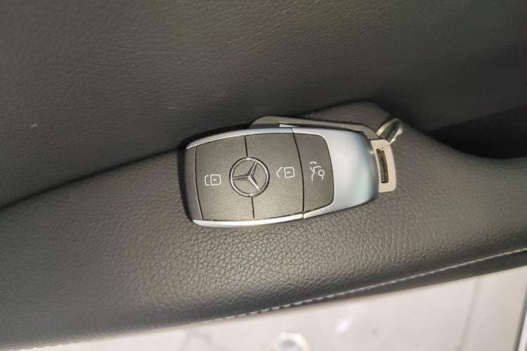 Used Mercedes-Benz GLC 2022 GLC 260 L 4MATIC Luxury Model
