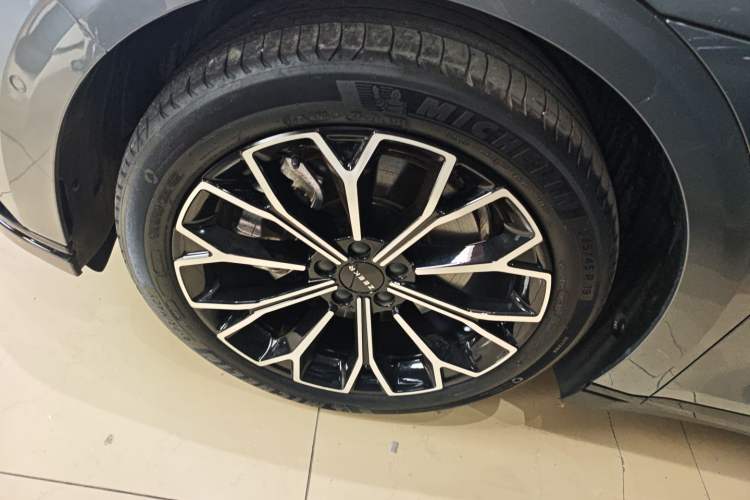 Used Zeekr 007 2024 Rear-Drive Enhanced Version 75 kWh