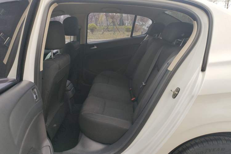 Used Peugeot 308 2014 Enjoy Edition Classic 1.6L Manual YouShang Model Left Rear Seat