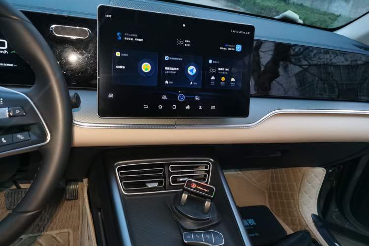 Used BYD Song Pro New Energy 2025 Second-Generation DM-i 115KM Overachiever Trim Audio And AC Panel