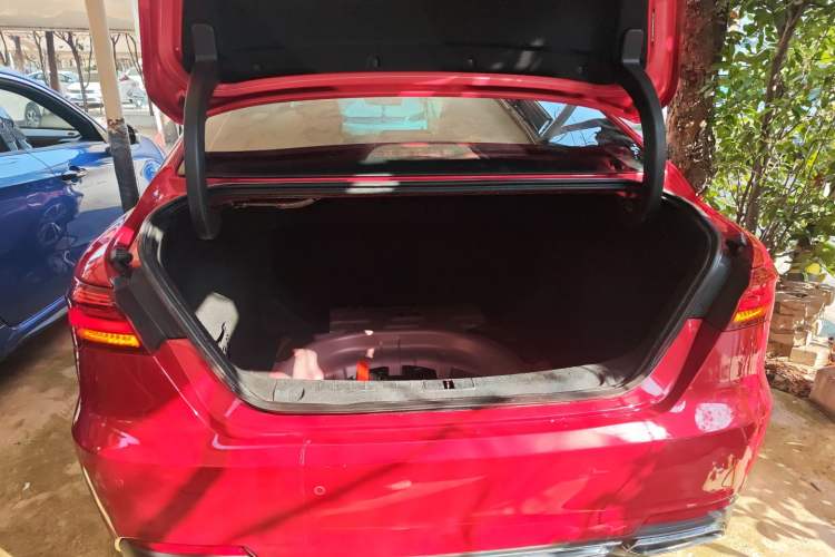 Used Geely Auto Binray 2018 14T CVT Binyi Edition