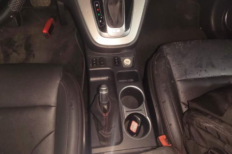 Used Haval H6 2015 Sport Edition 1.5T Automatic Two-Wheel Drive Luxury Model