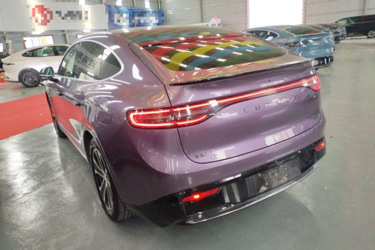 Used Hima Luxeed R7 2024 All-Electric 736 km Ultra
