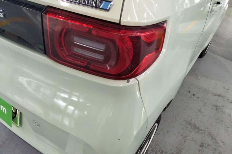 Used Wuling Hongguang MINIEV 2021 Macaron Premium Model – Lithium Iron Phosphate
