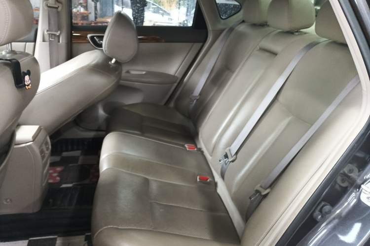 Used Nissan Sylphy 2014 1.6XV CVT Deluxe Edition