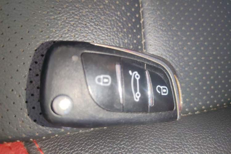 Used CHANGAN Eado 2016 1.6L Manual Junku Model
