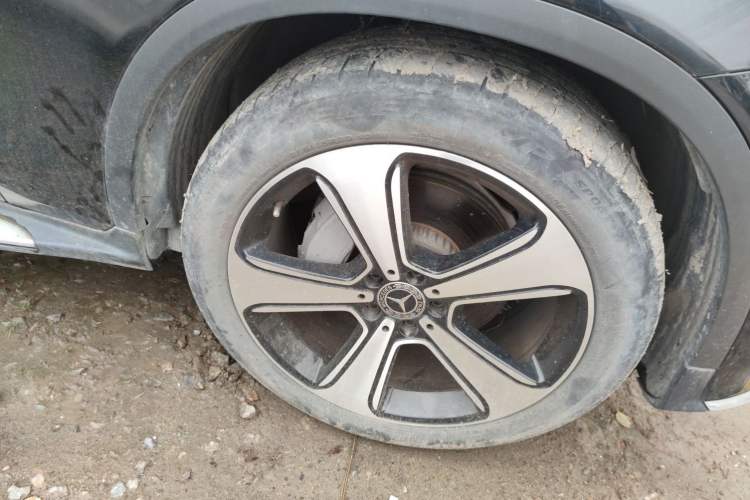 Used Mercedes-Benz GLC 2019 GLC 300 L 4MATIC Dynamic Model