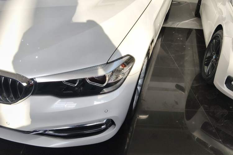 Used BMW 5 Series 2018 Revised Version 530Li Leading Edition Luxury Package
