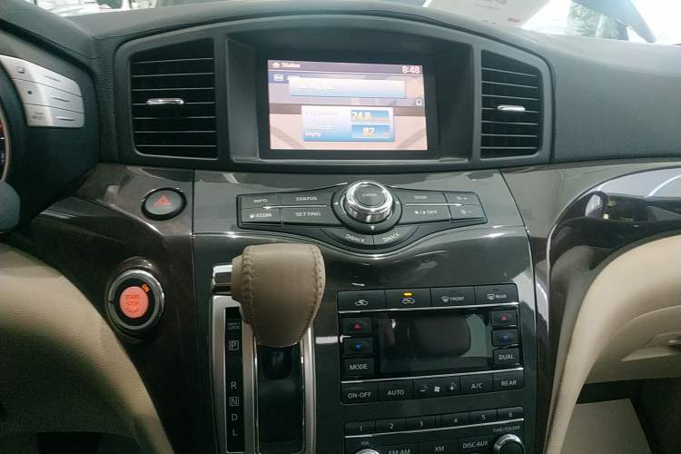 Used Nissan Quest 2012 3.5L SL