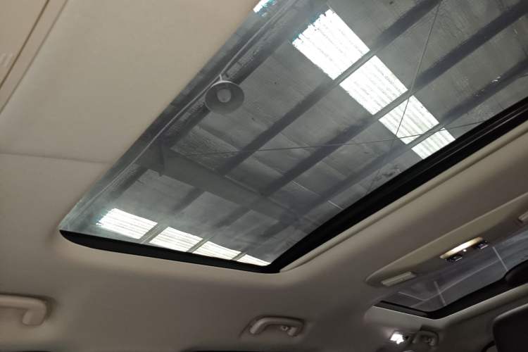 Used Land Rover Discovery 2020 3.0 SC V6 30th Anniversary Special Edition