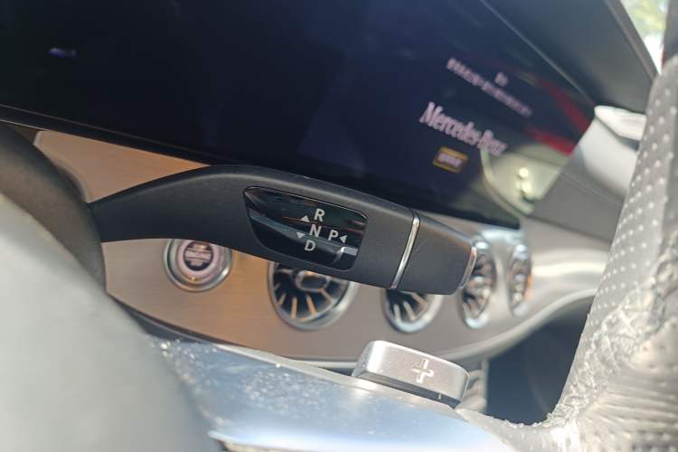 Used Mercedes-Benz E-Class 2021 E 260 Coupe Gear Lever