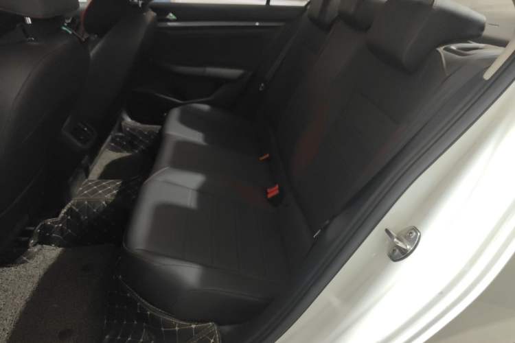 Used Volkswagen Bora 2020 1.5L Automatic Elite Version Left Rear Seat