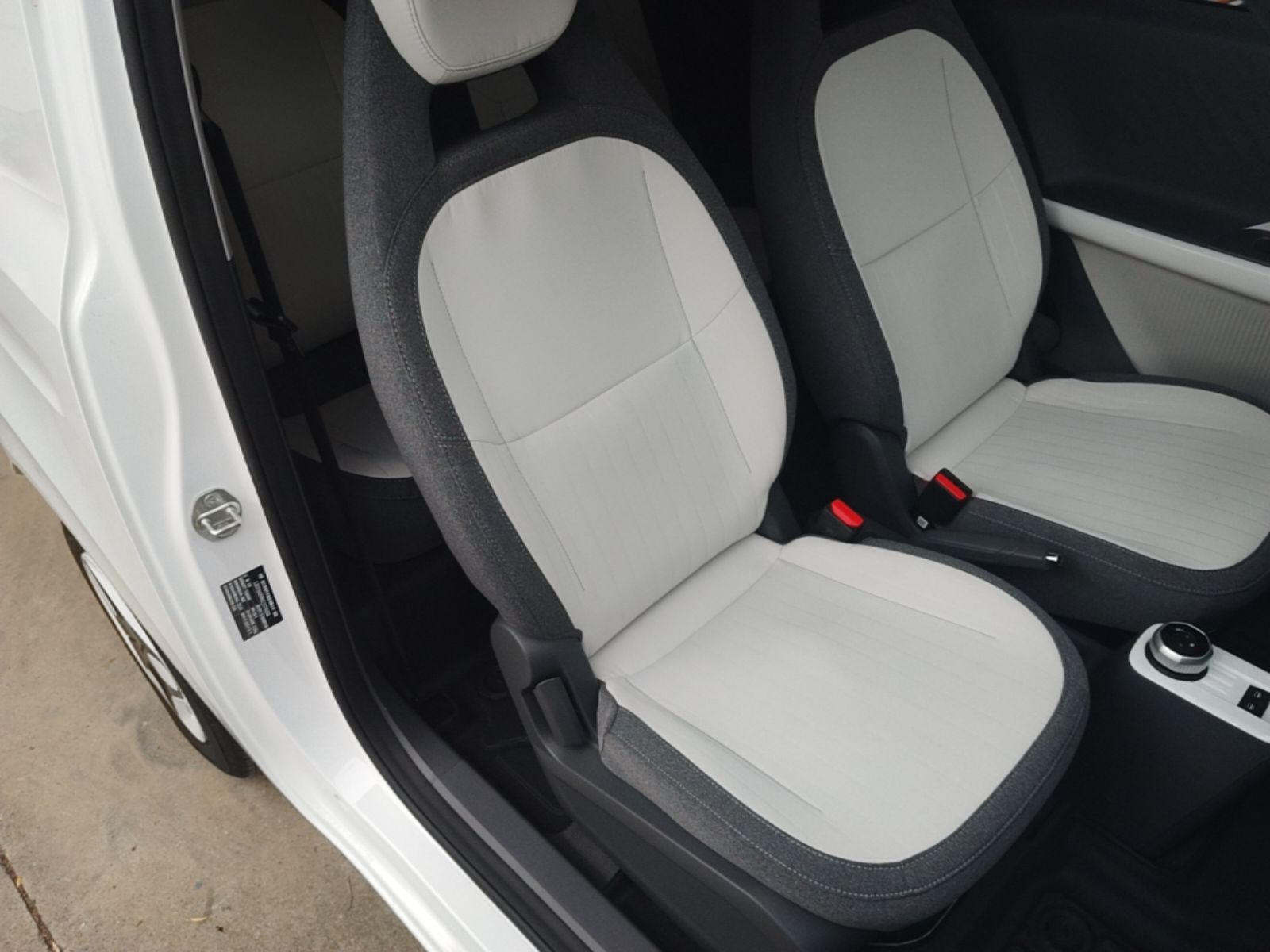 Geely Galaxy Panda 2025 210 km – Yuanqi Bear — снимка 19