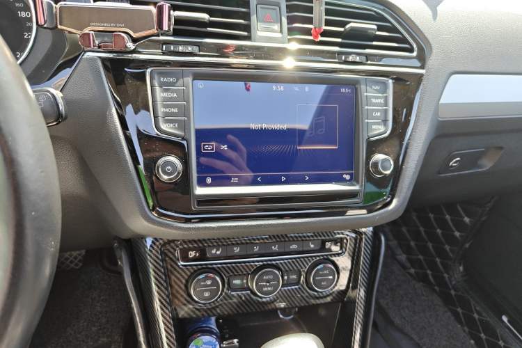 Used Volkswagen Tiguan L 2018 330TSI Automatic Two-Wheel Drive Luxury Edition
