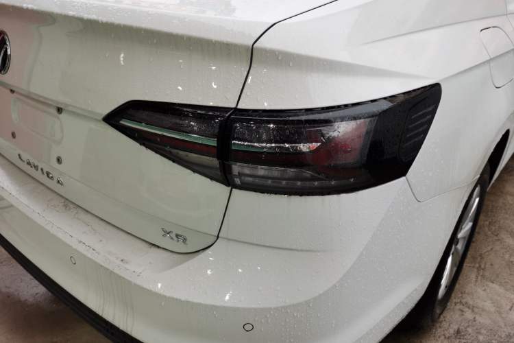 Used Volkswagen Lavida 2025 New Sharp 1.5L Outstanding New Edition Exterior 3