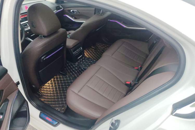 Used BMW 3 Series 2020 325Li First Edition Left Rear Seat