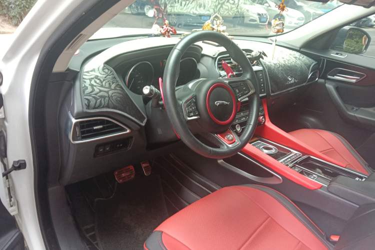 Used Jaguar F-PACE 2018 2.0T Four-Wheel Drive Urban Luxury Edition
