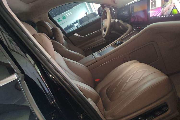 Used Hima AITO M9 2024 Range-Extended Max Edition 52 kWh 5-Seater Version
