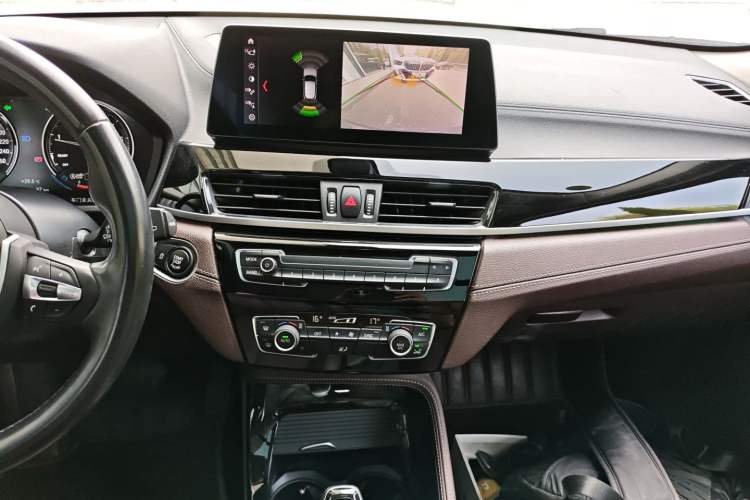 Used BMW X2 2021 Restyled sDrive25i M Sport Package Audio And AC Panel