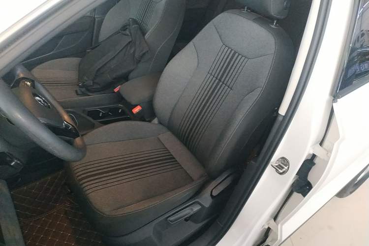 Used Volkswagen Tharu 2020 280TSI Two-Wheel Drive Trend Edition China VI Standard Left Front Seat