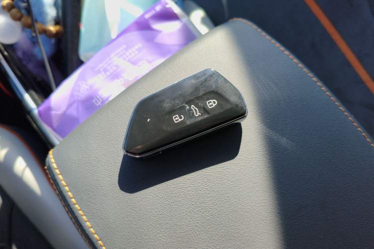 Used Volkswagen ID.6 CROZZ 2022 Long-Range PRO Edition
