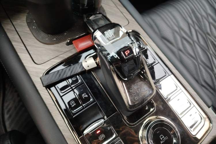 Used Tank 500 2022 3.0T Black Warrior Limited Edition 5 Seats
