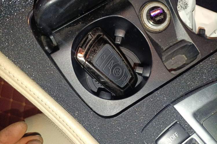 Used BMW 5 Series 2014 520Li Elegant Model