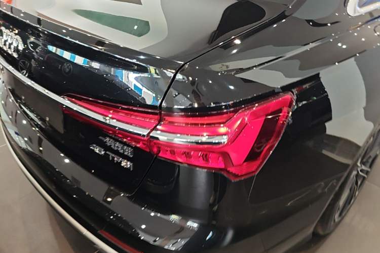 Used Audi A6L 2024 45 TFSI Prestige Dynamic Edition Right Rear Taillight