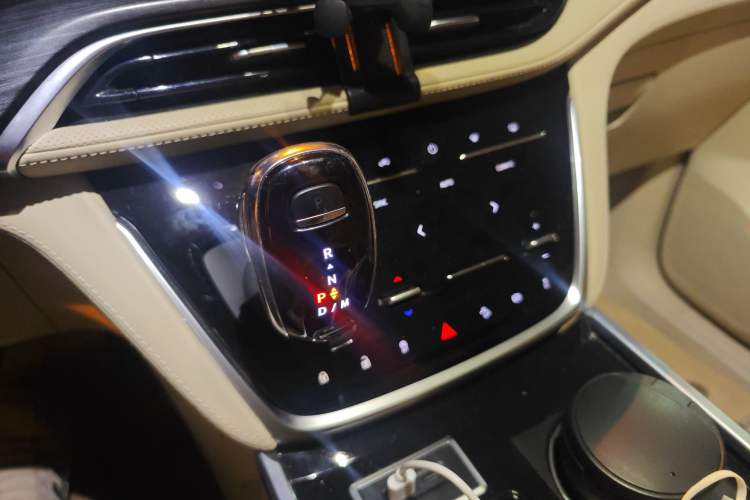 Used Buick GL8 2023 ES Lu Zun Deluxe Model
