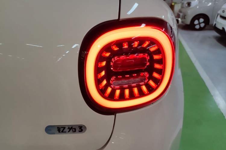 Used JAC Yiwei 3 2023 505km Air
