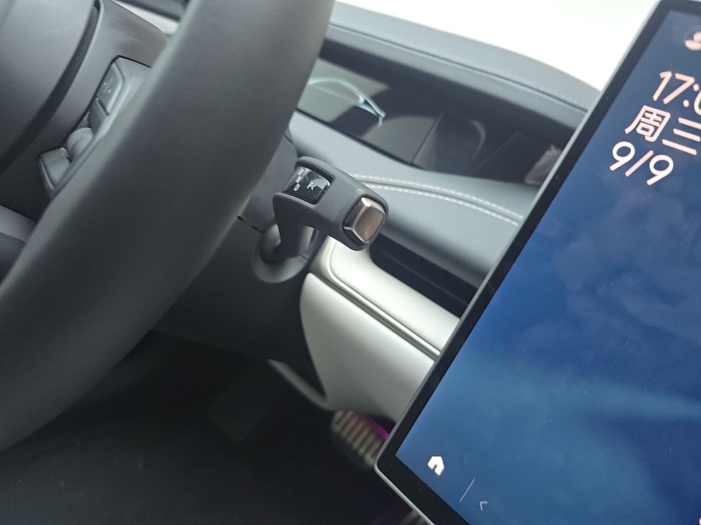 Xiaomi Auto SU7 2024 Four-Wheel Drive Ultra-Long Range Advanced Intelligent Driving Max Edition — снимка 16