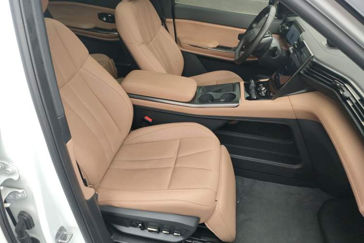 Used Nio ES8 2020 415 km Range 6-Seater Version
