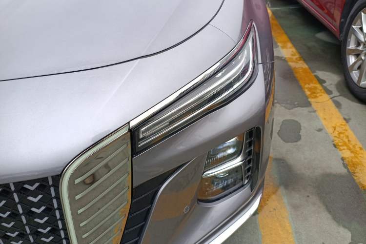 Used Hongqi H5 2023 2.0T Automatic Smart Connect Flagship Edition