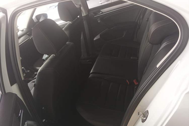 Used Volkswagen Bora 2018 1.5L Automatic Comfort Model Left Rear Seat