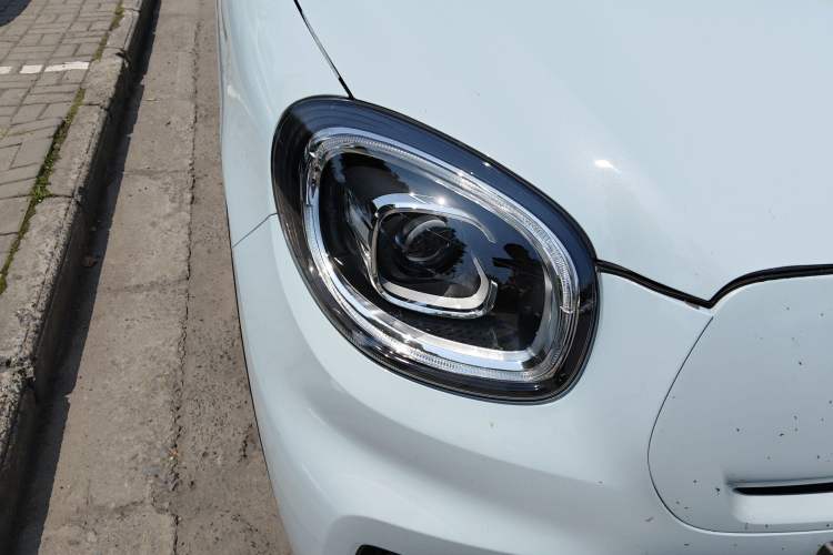 Used Leapmotor T03 2025 403 Comfort Edition Right Front Headlight