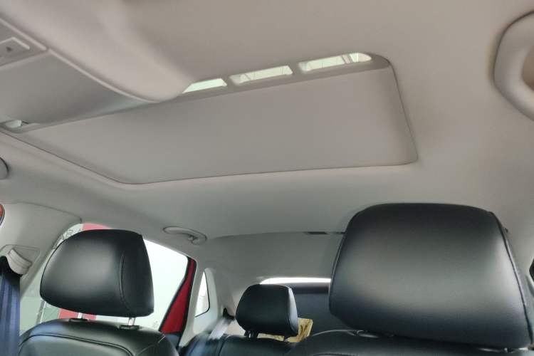 Used Volkswagen Polo 2013 1.6L Automatic Luxury Edition
