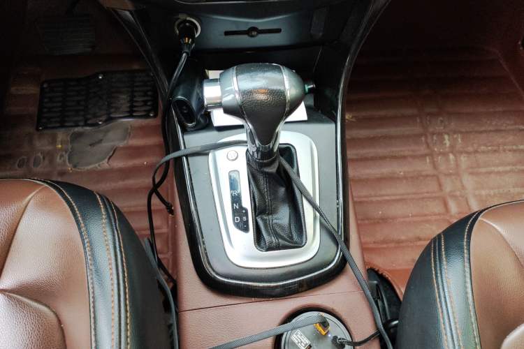 Used FORTHING SX6 2016 1.6L CVT Luxury Model
